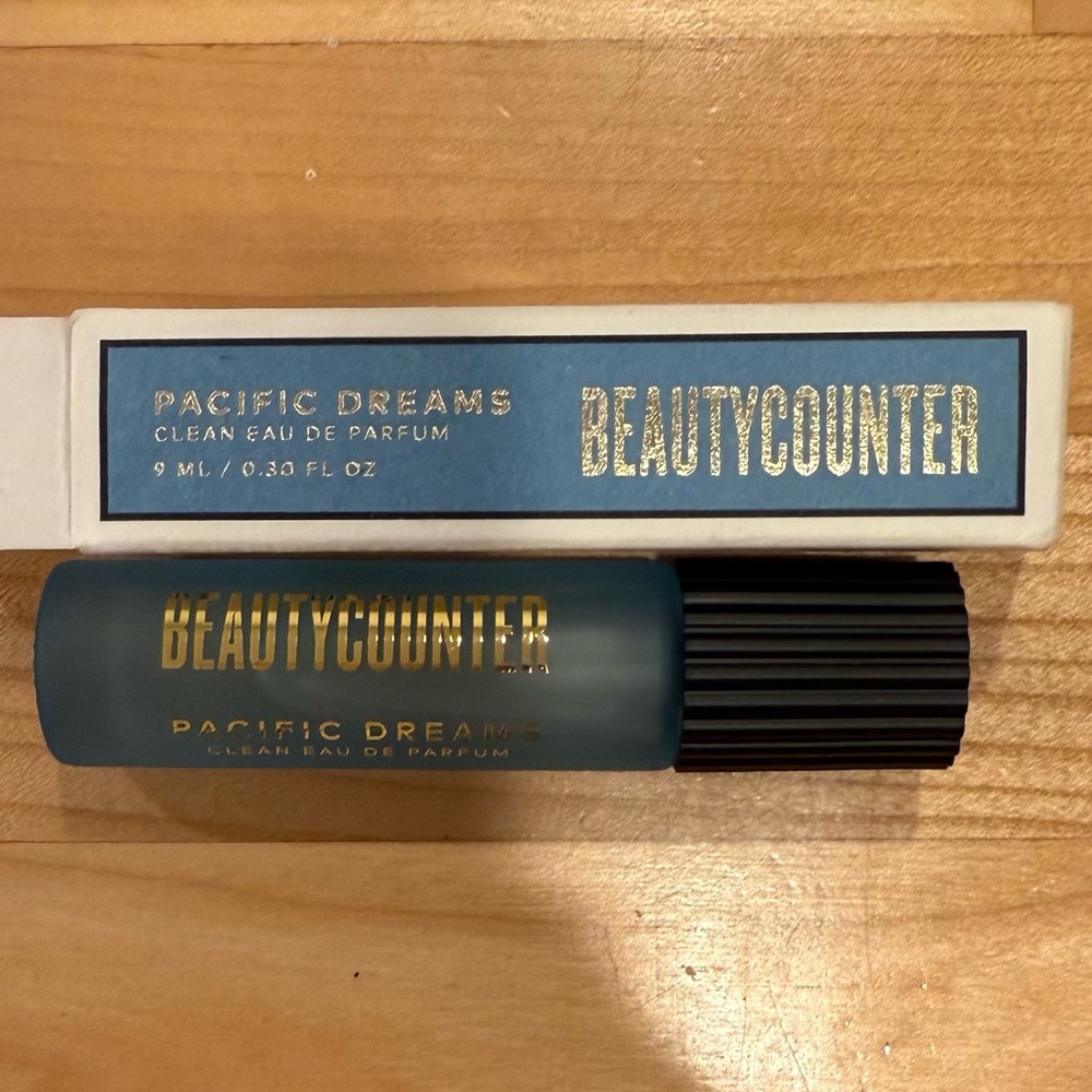 Beautycounter Pacific Dreams Eau de Parfum - Blue and Gold
